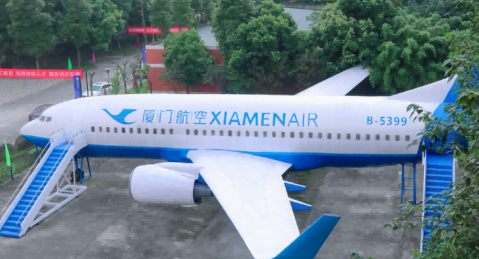 初中毕业后上航空学校有前途吗成都航空职业学校