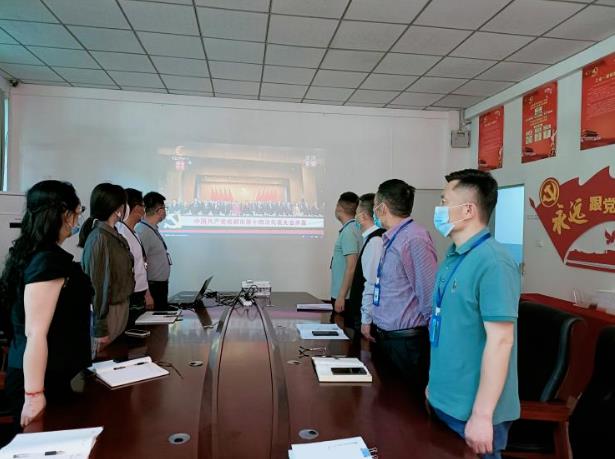 四川科创技工学校听取党代会图片
