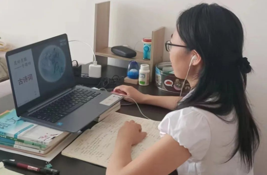 四川科创技工学校抗击疫情，停课不停学