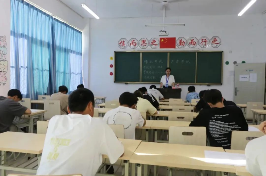 科创·动态|2023年春季期末考试进行中