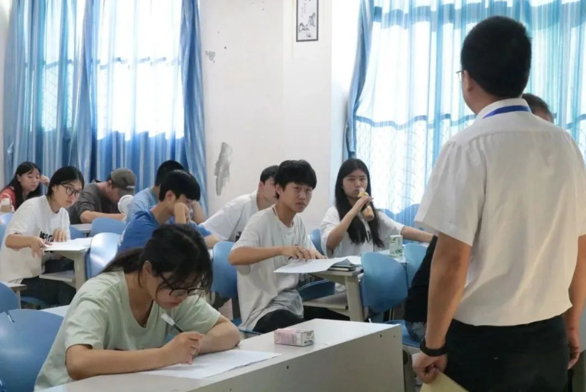 科创·动态|2023年春季期末考试进行中