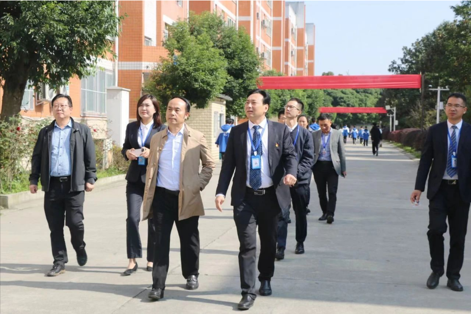 规范办学强基础 改革创新谋发展 | 四川科创技工学校迎接成都市技工院校规范办学评估工作组工作检查